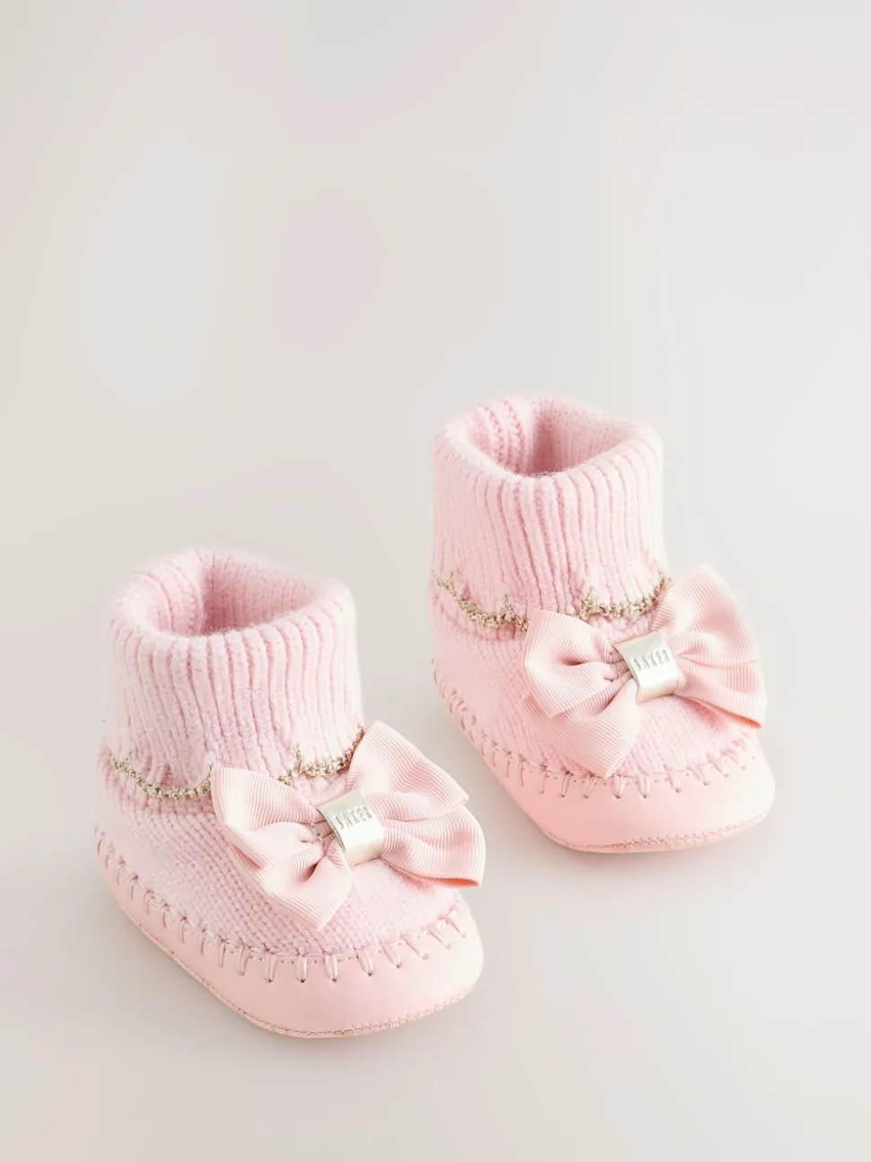 Baby Girls Scallop Edge Knitted Padders Booties with Bow