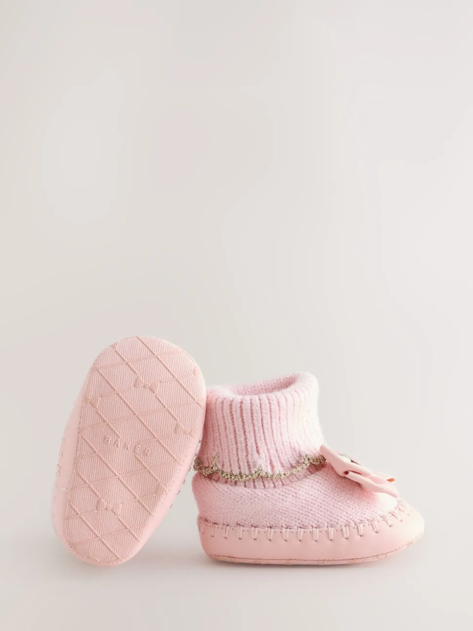 Baby Girls Scallop Edge Knitted Padders Booties with Bow