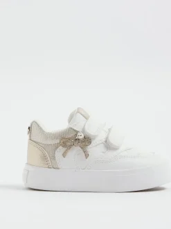 River Island White Girls Bow Charm Trainers