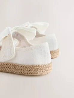 White Broderie Bow Touch And Fasten Strap Shoes