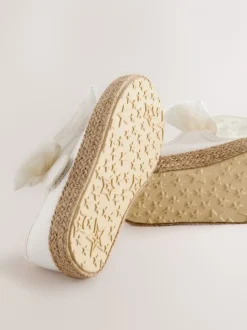 White Broderie Bow Touch And Fasten Strap Shoes