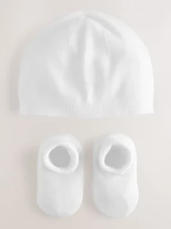 White Knitted Hat and Bootie Baby Set (0-9mths)